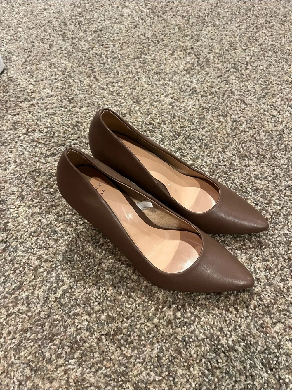 A new day pointed toe heels